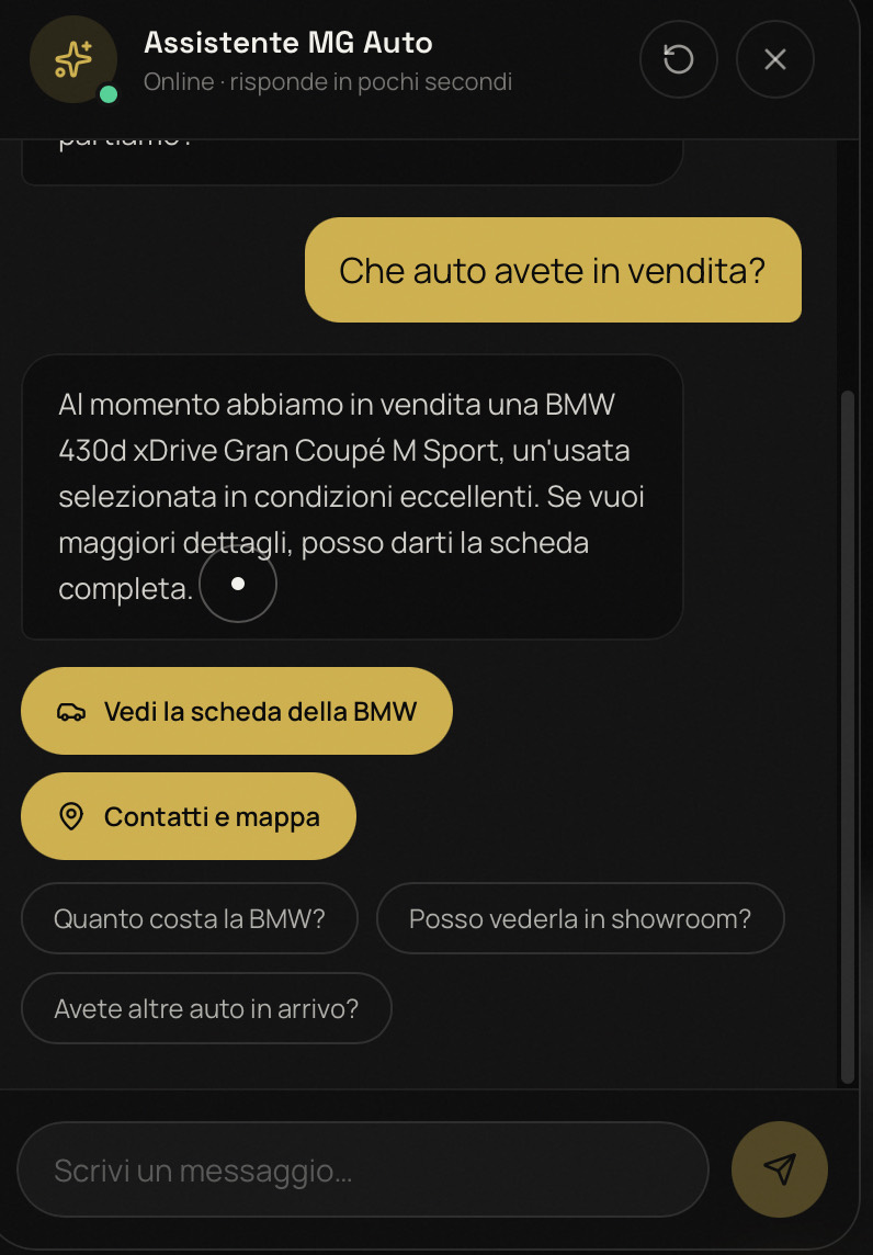 L’assistente AI di MG Auto risponde alla domanda “Che auto avete in vendita?” elencando la BMW 430d disponibile, con pulsanti per vedere la scheda e i contatti.